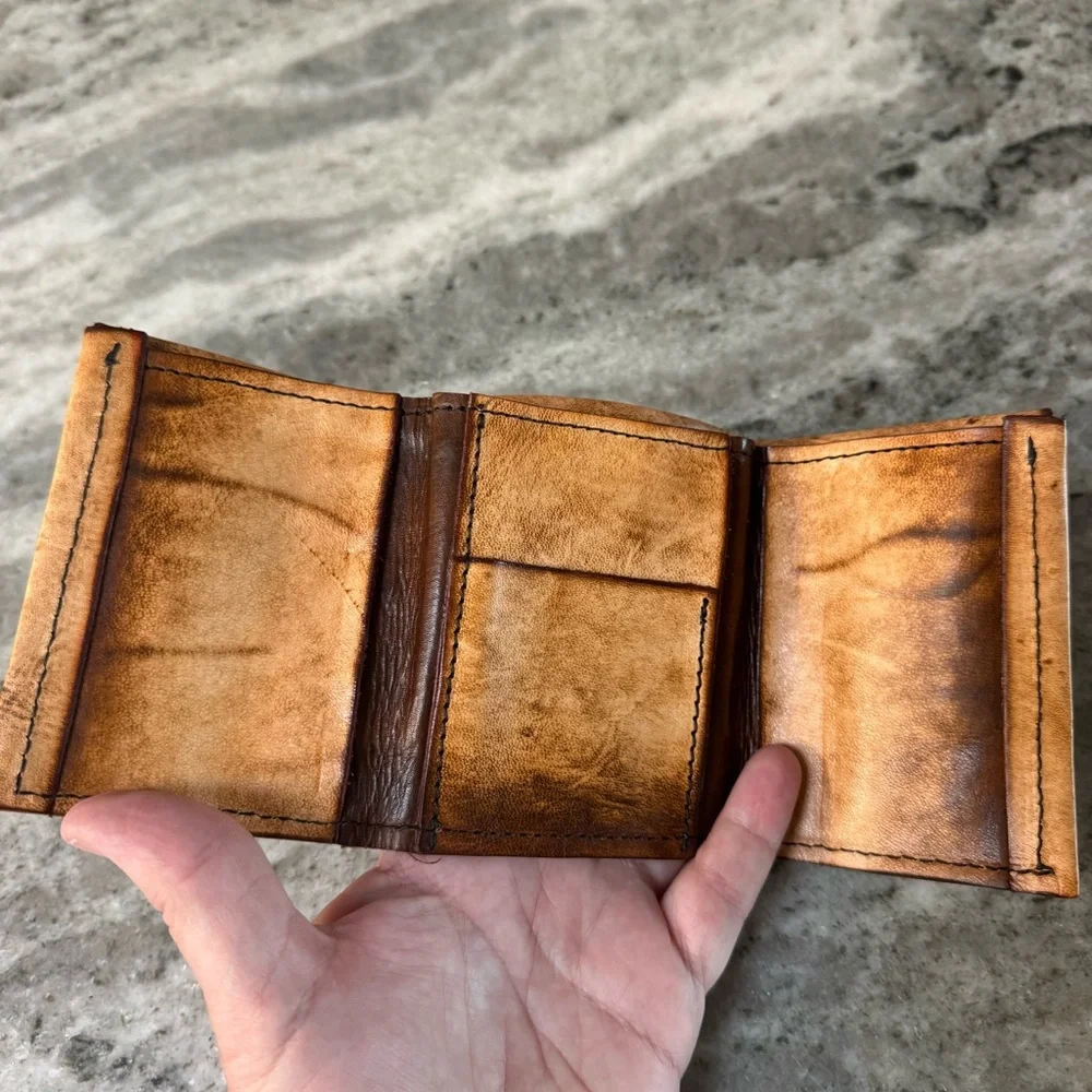 Borinquen tan leather handcrafted trifold wallet